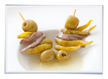 Gildas - Banderillas con Anchoa y Guindilla